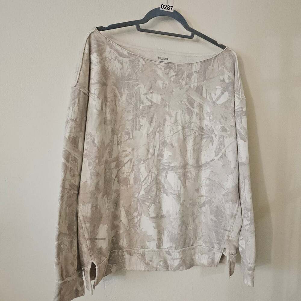 Hollister Camo Sweatshirt Size M 287